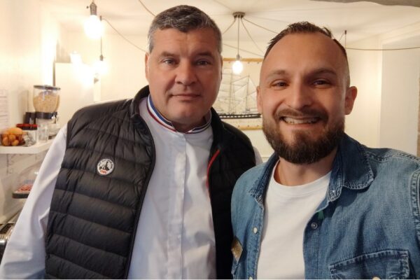 Bruno Cormerais : "Bruno Cormerais, Meilleur Ouvrier de France et figure de l’émission La Meilleure Boulangerie de France, a goûté à notre hospitalité lors de son passage à Dinan."